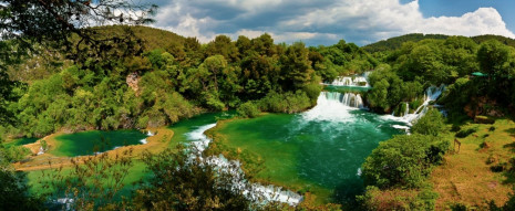 Фотошпалери Лісовий водоспад